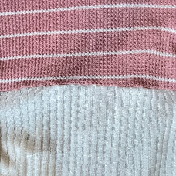 Haptics Open Cardigan Color Block Sweater Coat Tunic Length with Side Pockets - Picture 3 of 5